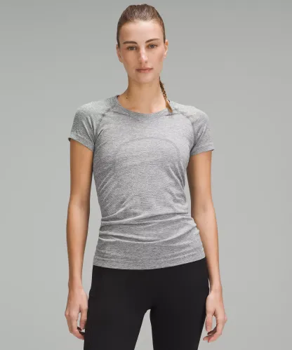 Swiftly Tech Short-Sleeve Shirt 2.0 Hip Length