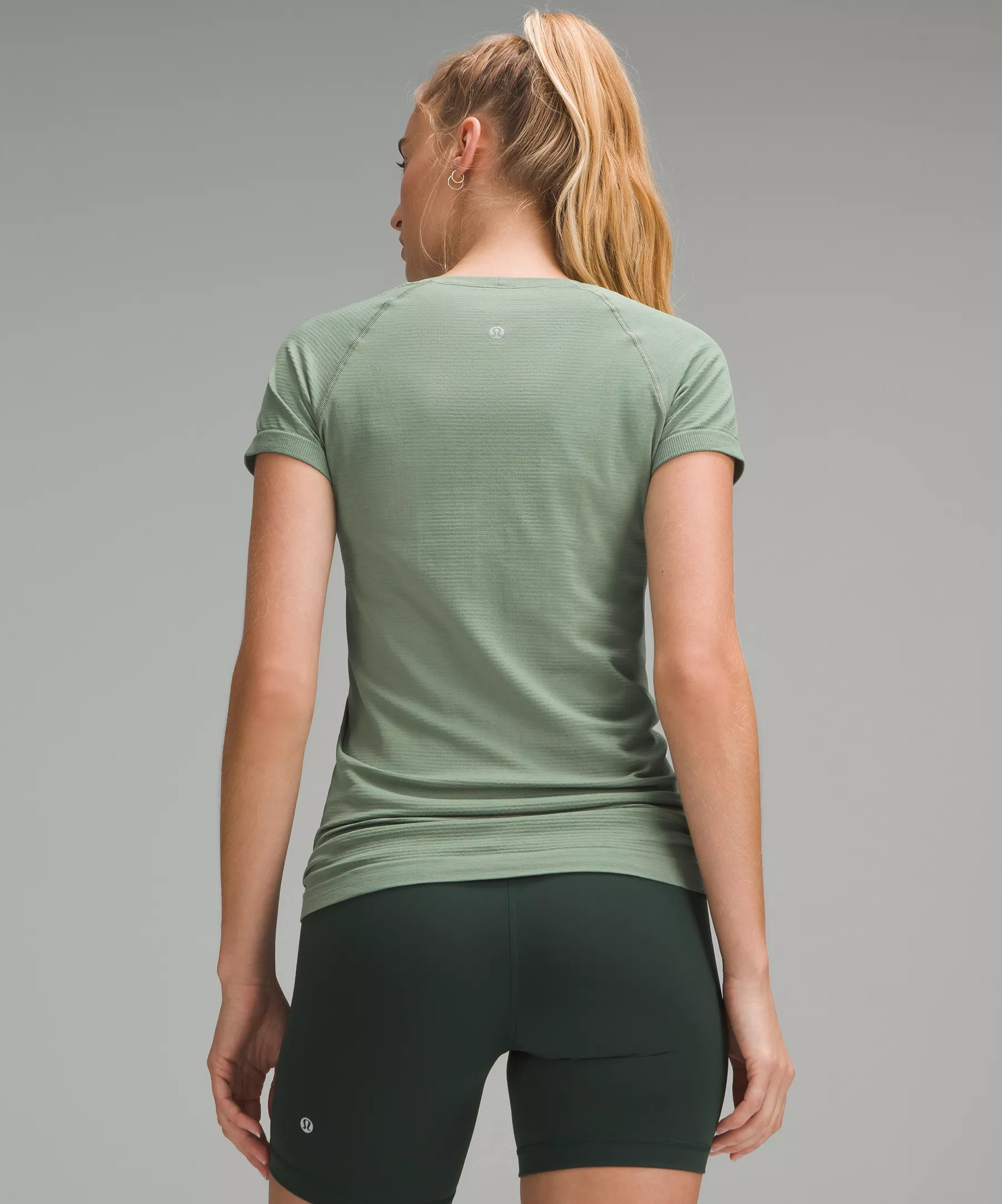 Swiftly Tech Short-Sleeve Shirt 2.0 Hip Length