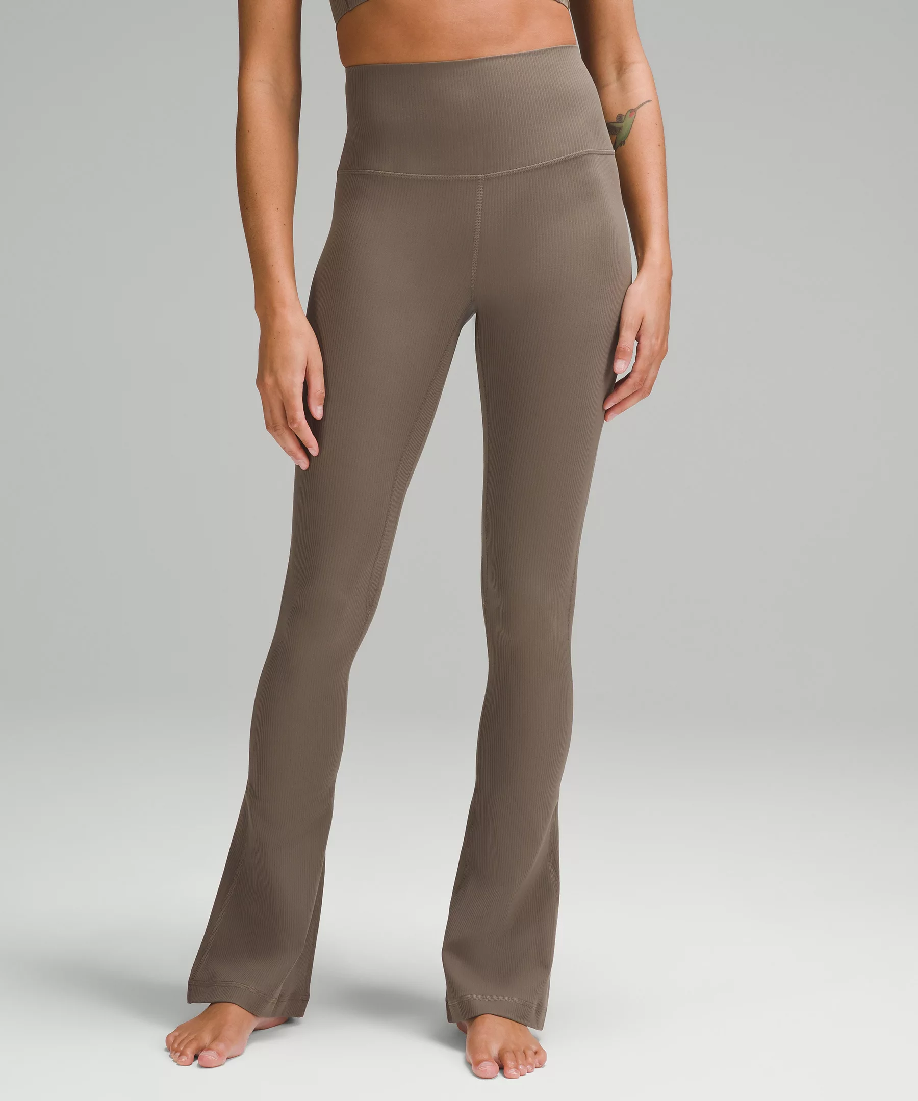 lululthtemon Align™ Ribbed Mini-Flare Pant Extra Short