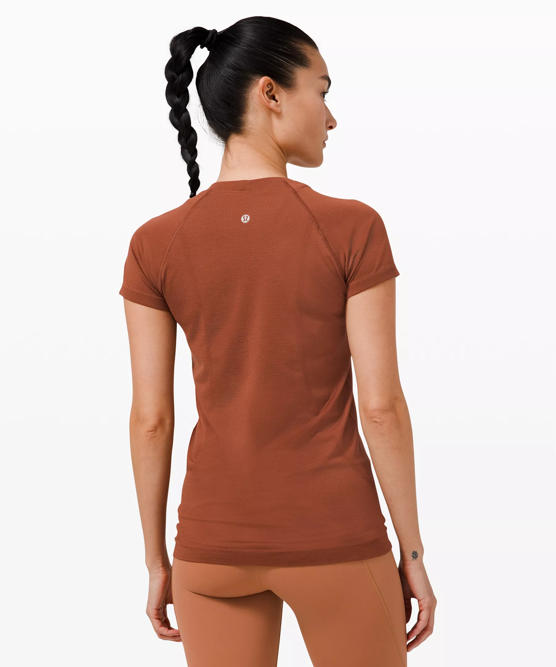Swiftly Tech Short-Sleeve Shirt 2.0 Hip Length