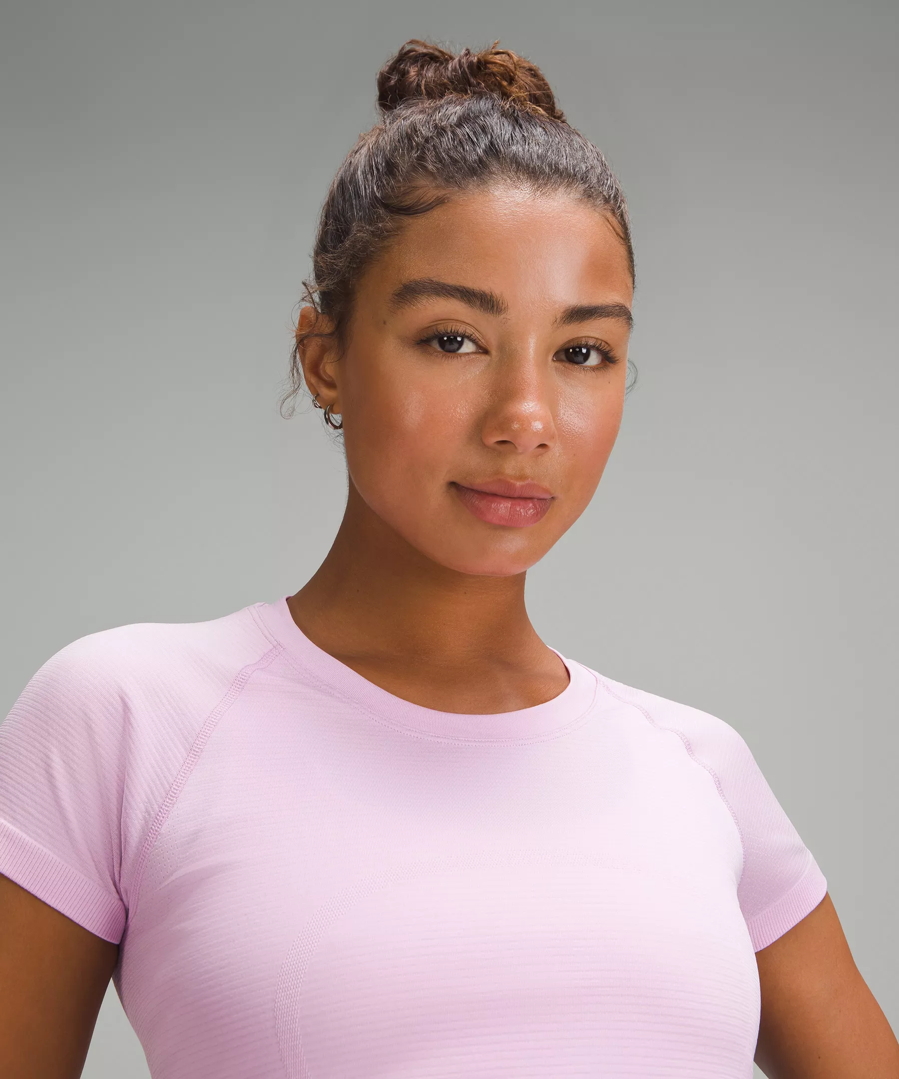 Swiftly Tech Short-Sleeve Shirt 2.0 Hip Length