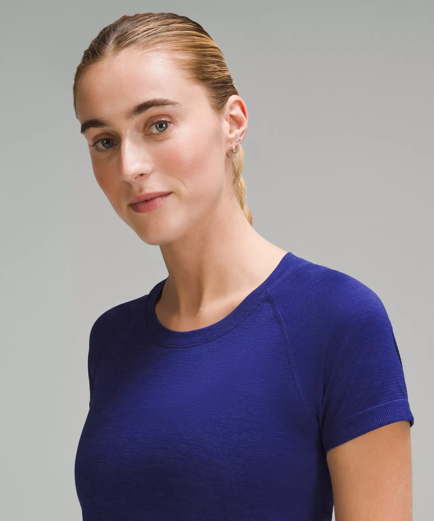 Swiftly Tech Short-Sleeve Shirt 2.0 Hip Length