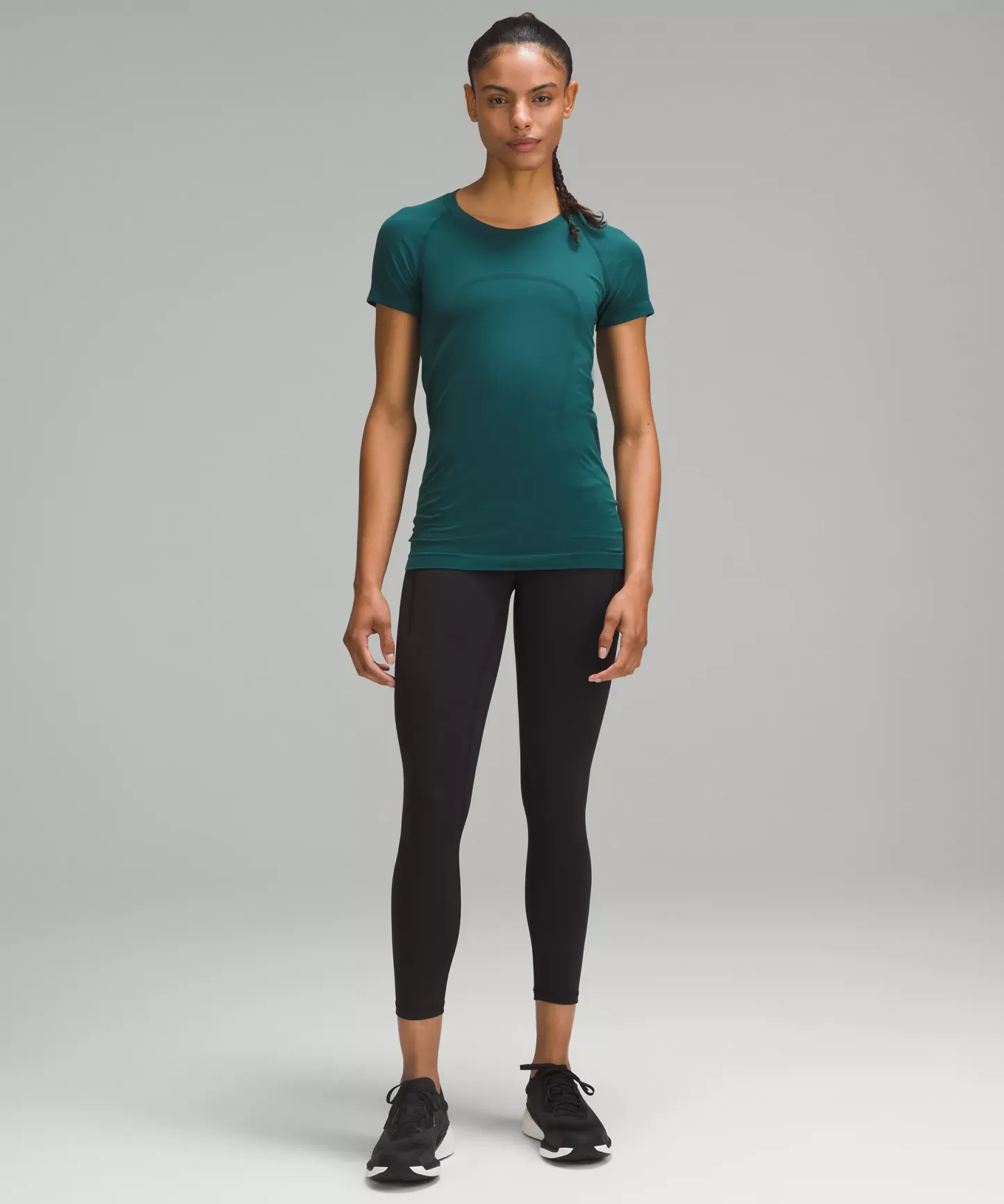 Swiftly Tech Short-Sleeve Shirt 2.0 Hip Length