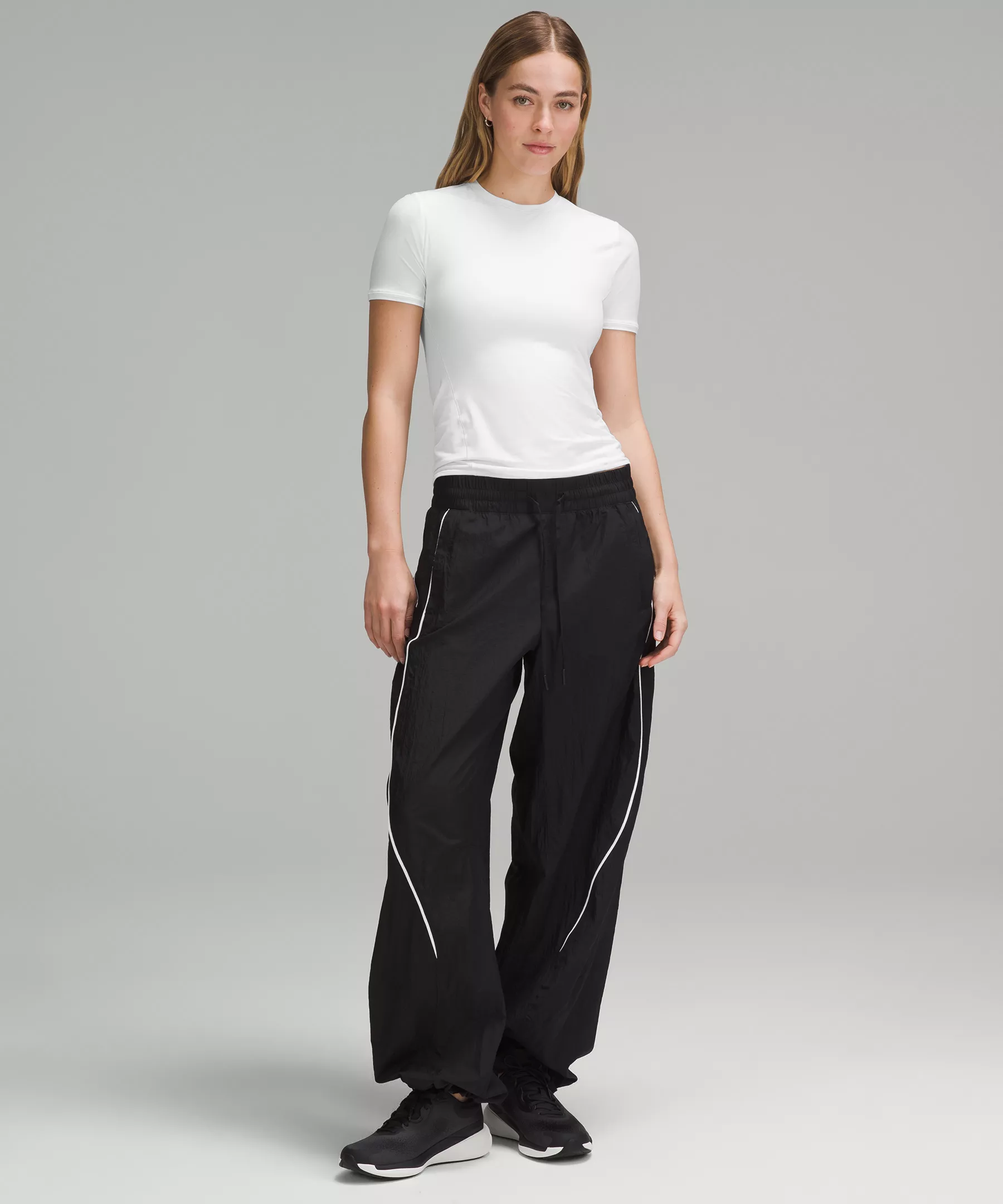Wundermost Ultra-Soft Nulu Hip-Length Crew Short-Sleeve Shirt