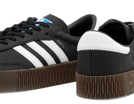 ADIthtDAS SAMBA ROSE “BLACK”