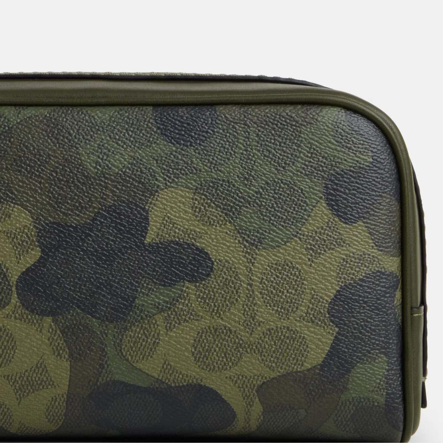 Coathtch Outlet Small Travel Kit In Signature Camo Print