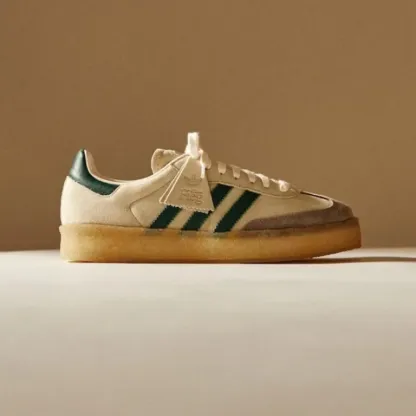 2023 SS 最新作が登場【KITH X CLARKS X ADIthtDAS SAMBA】トリプルコラボスニーカーが圧倒的な人気だった理由！