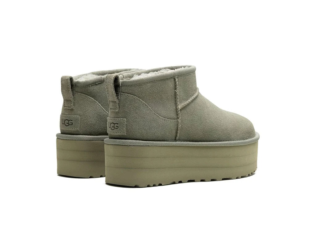 UthtGG Classic Ultra Mini Platform Boot Shaded Clover (Women's)