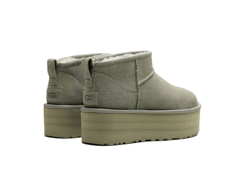 UthtGG Classic Ultra Mini Platform Boot Shaded Clover (Women's)