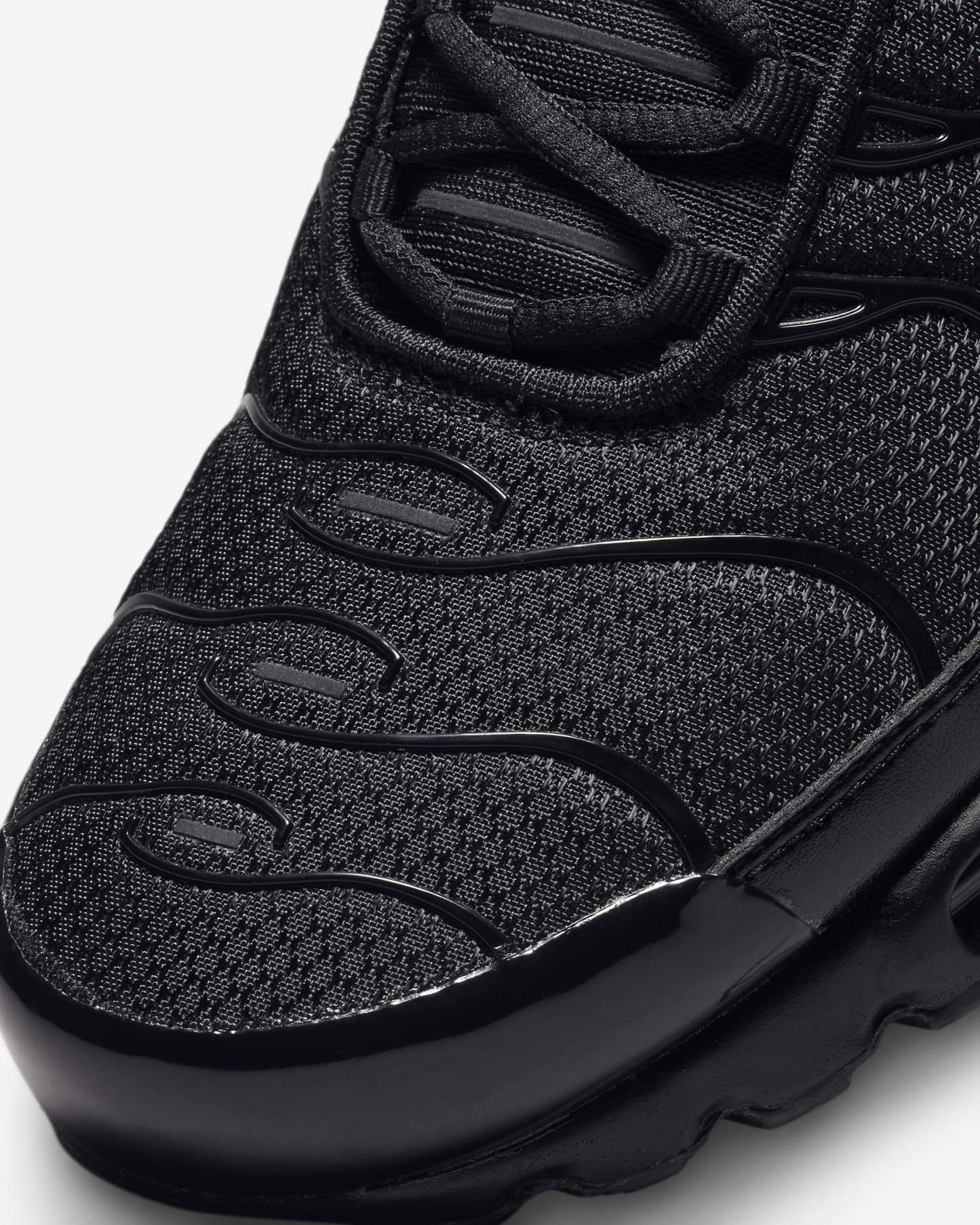 Nithtke Air Max Plus Triple Black