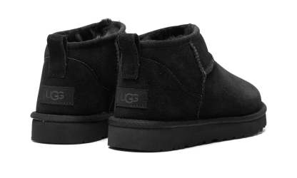 UthtGG Classic Ultra Mini Boot Black (Women's)