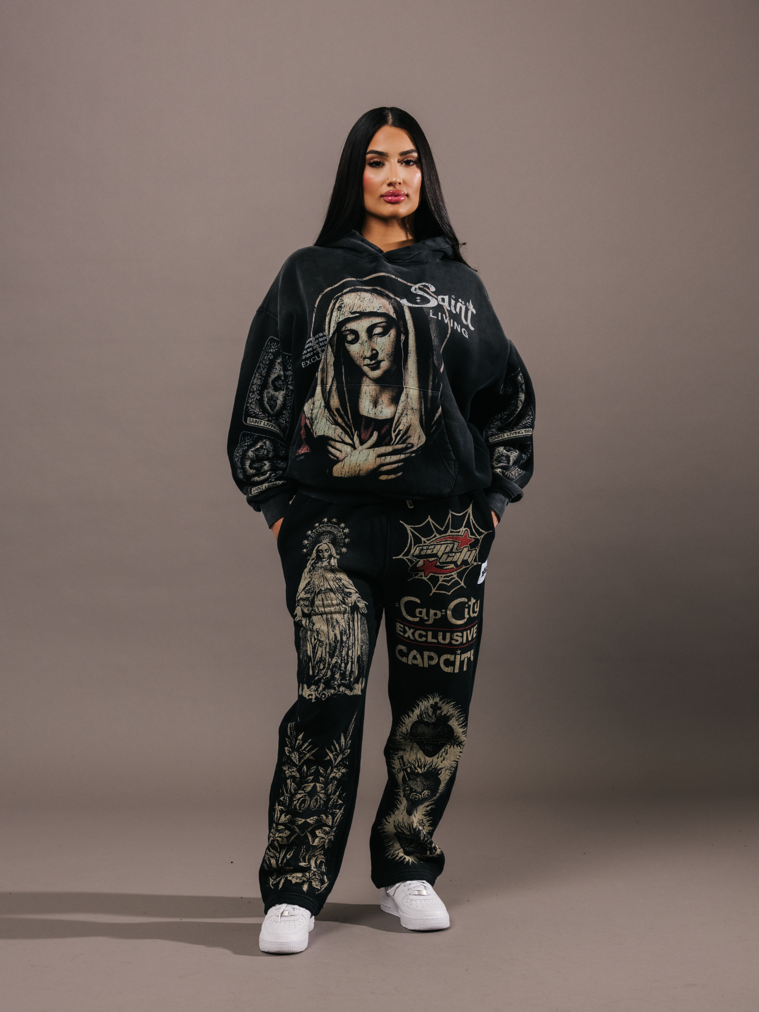 EXCLUSIVE CLUB BLACK ACID "SAINT LIVING" HOODIE