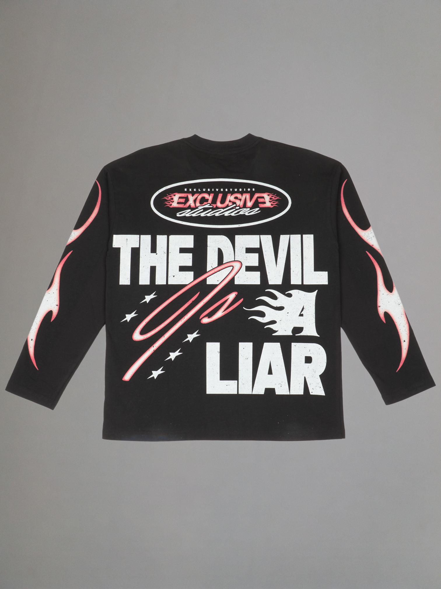 EXCLUSIVE CLUB BLACK THE DEVIL IS A LIAR LONG SLEEVE TEE