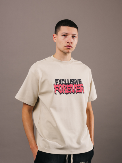EXCLUSIVE CLUB CREAM EXCLUSIVE FOREVER TEE