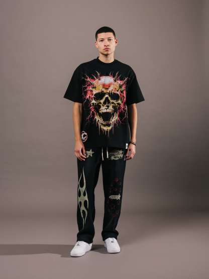 EXCLUSIVE CLUB BLACK THE DEVIL IS A LIAR SHORT SLEEVE TEE