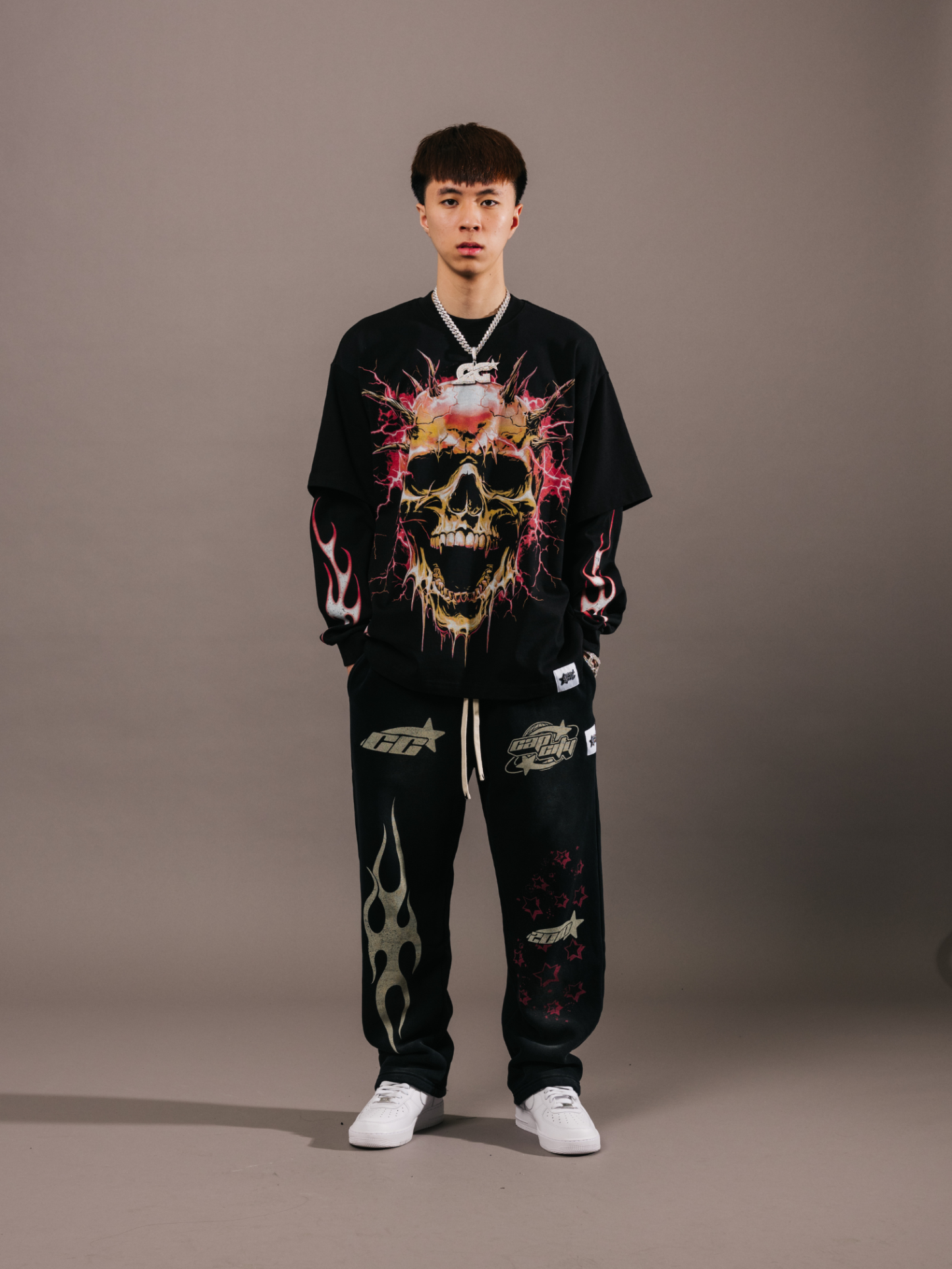 EXCLUSIVE CLUB BLACK THE DEVIL IS A LIAR DOUBLE SLEEVE TEE