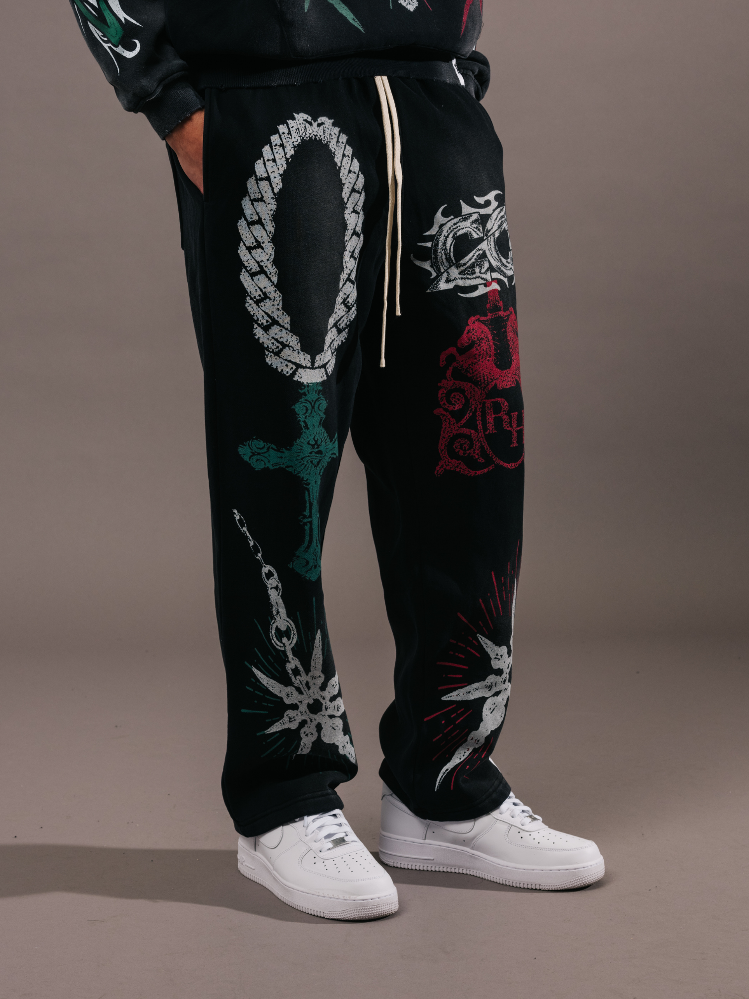 EXCLUSIVE CLUB x RANCHO HUMILDE BLACK/MEXICO COLORS SWEATS