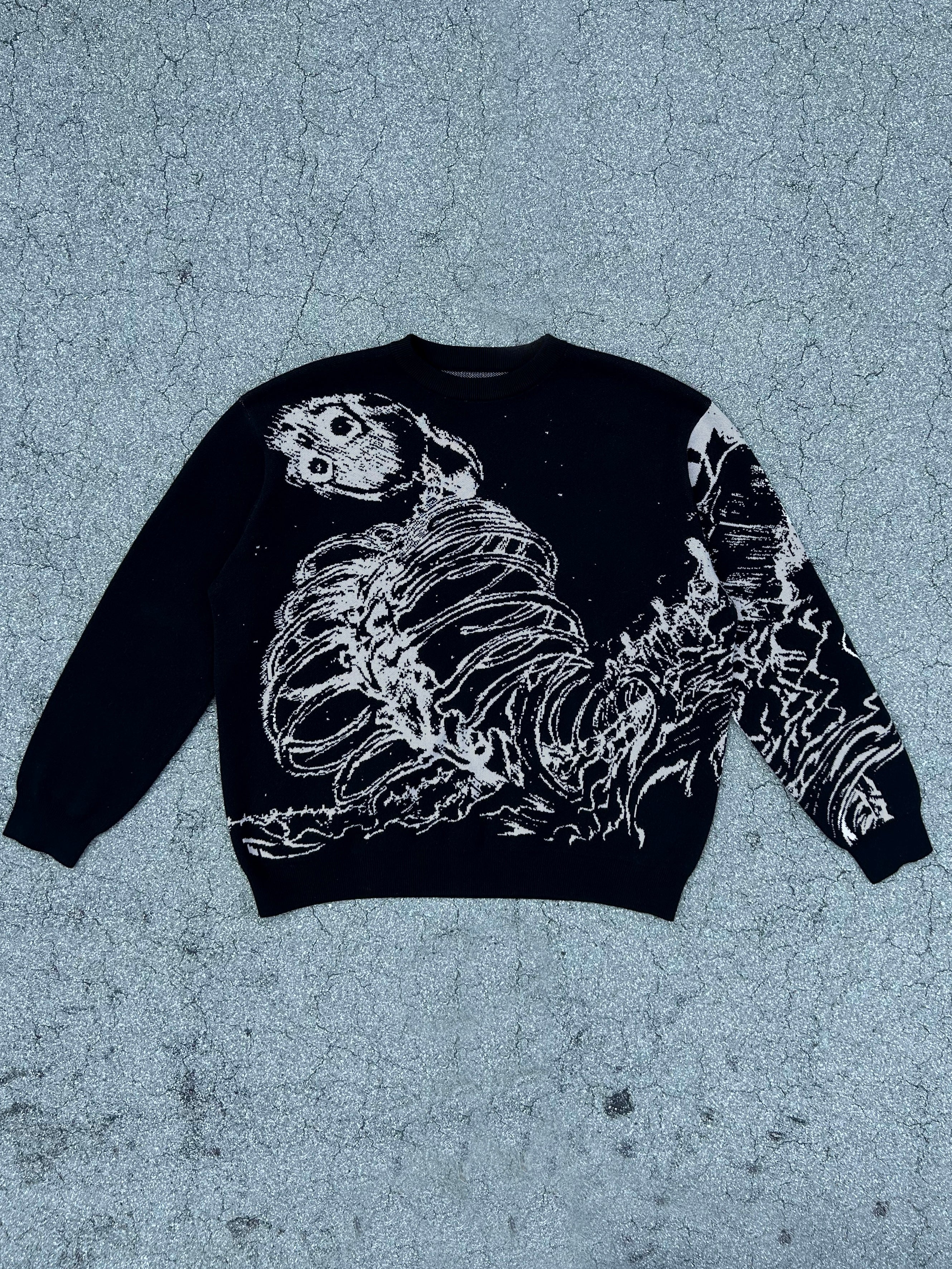 "Rumbling" Knit Black