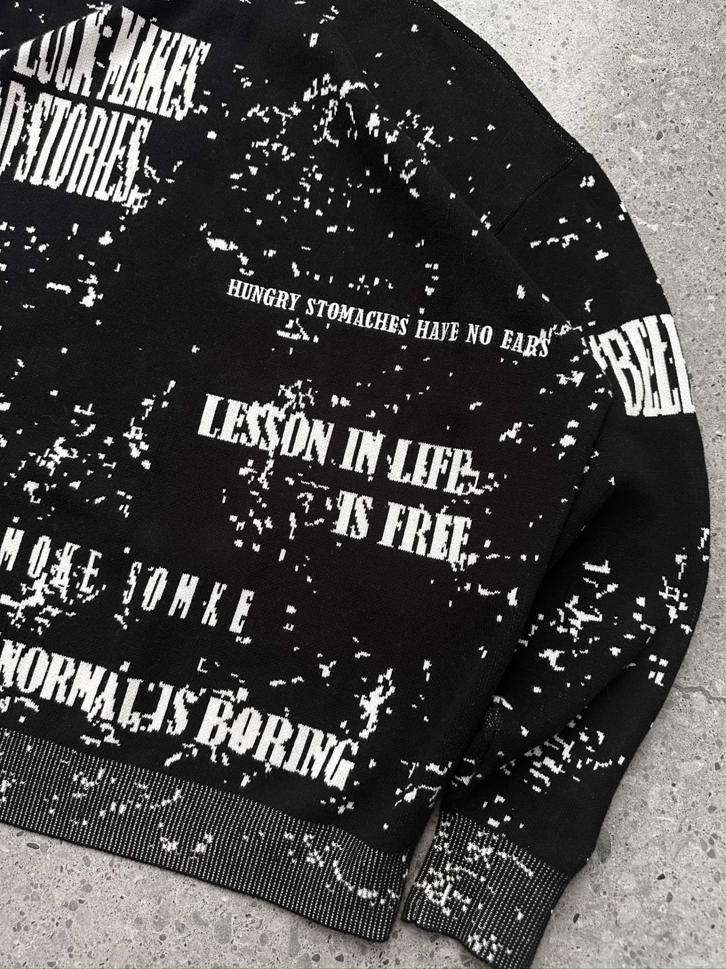 "Space Fugitive" Knit