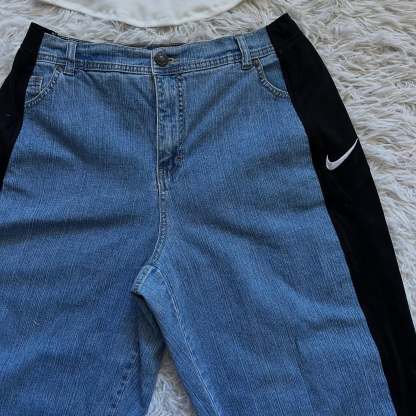 [Copy][Copy][Copy]Wide-leg patchwork high jeans