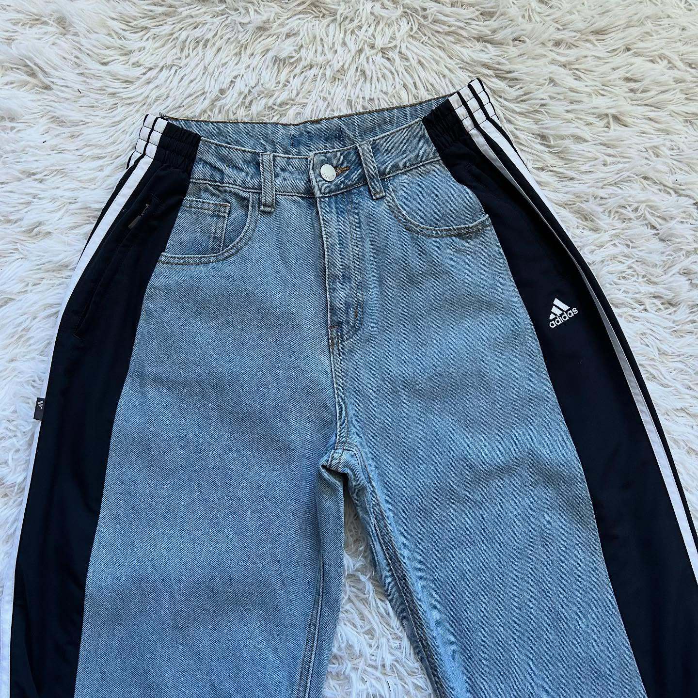 [Copy][Copy][Copy][Copy][Copy]Wide-leg patchwork high jeans