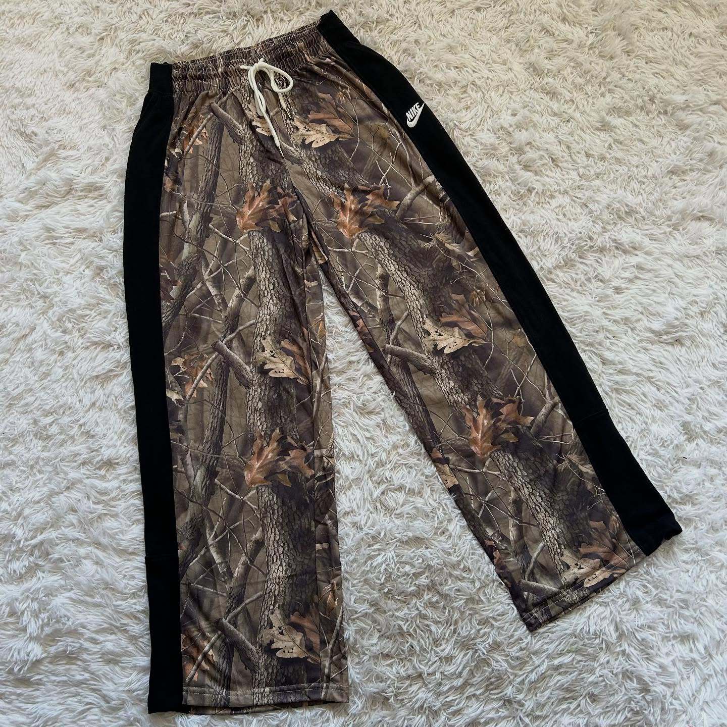 Wide-leg patchwork pants