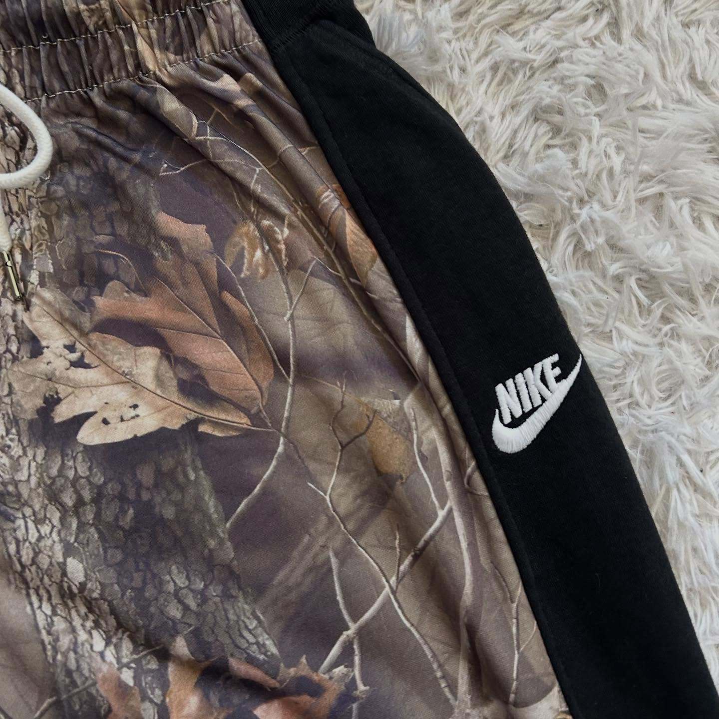 Wide-leg patchwork pants