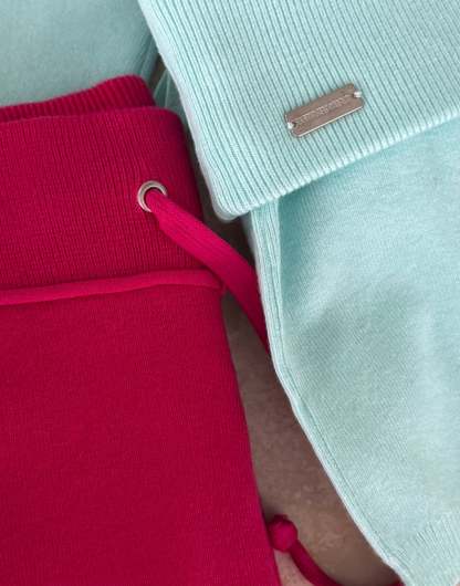 SIGN UP - Raspberry Soft Knit Set