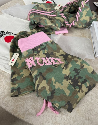 HIDDEN CULT Inca Camo/Pink Low Rise Pants