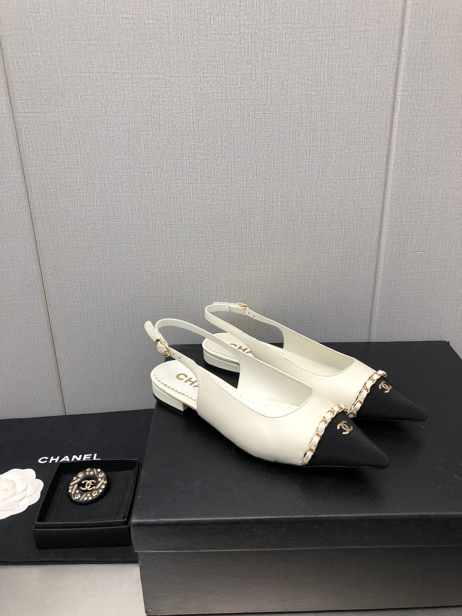 Luxury Shoes Sandals - CHL - 871