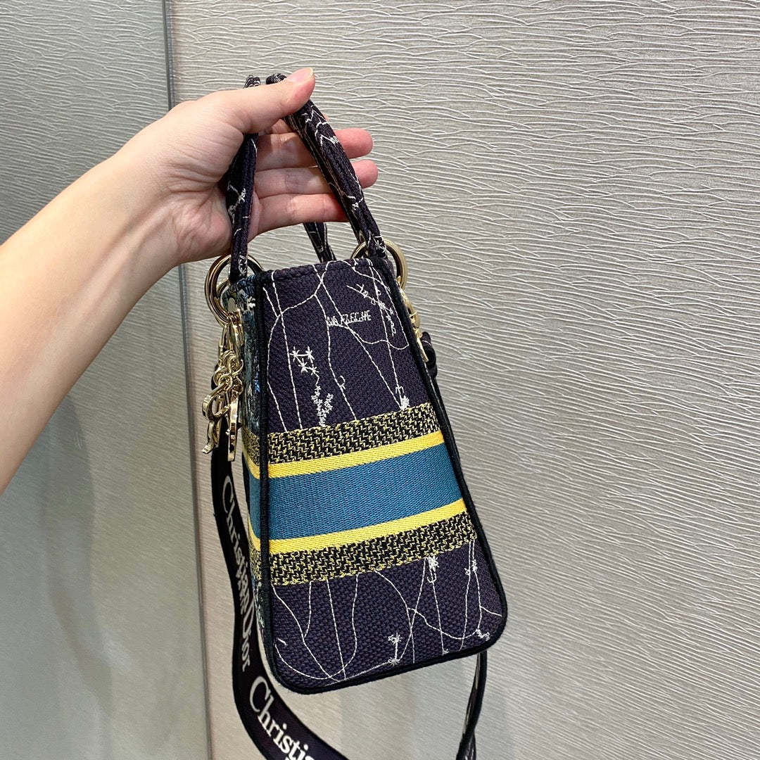 DI Medium Lady D-Lite Bag Constellation Embroidery, Blue, For Women Women’s Handbags, Crossbody Bags, 24cm CD M0565ORHP_M928