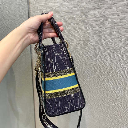 DI Medium Lady D-Lite Bag Constellation Embroidery, Blue, For Women Women’s Handbags, Crossbody Bags, 24cm CD M0565ORHP_M928