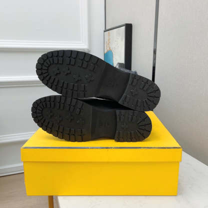 Luxury Shoes - FED - 350