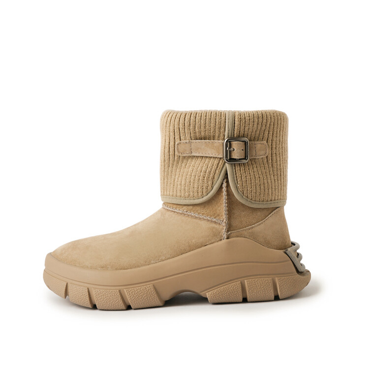 Women's fashionable warm knitted snow boots