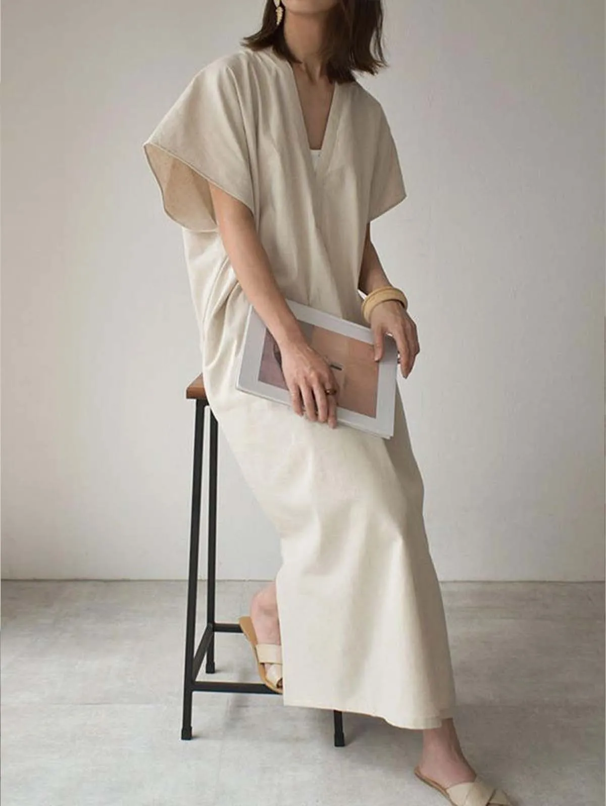 SIMPLE BLACK&BEIGE BATWING SLEEVE SPLIT-SIDE MAXI DRESS