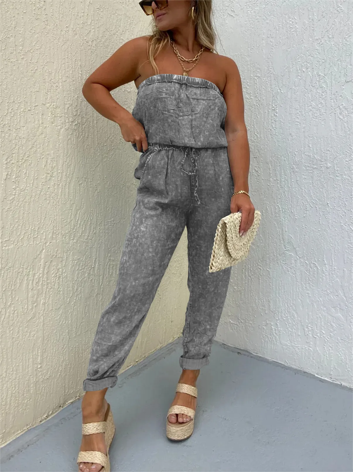 WOMEN'S STRAPLESS DENIM JUMPSUIT