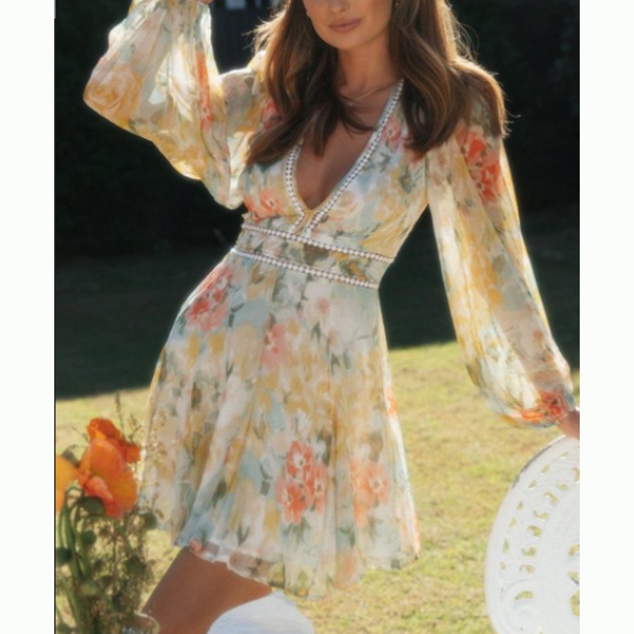 Ladies Fashion Floral Mini Skirt