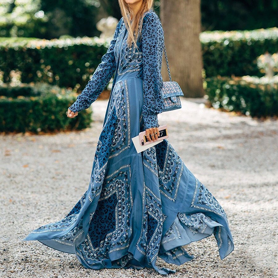 V-neck Horn Long-Sleeved Dress