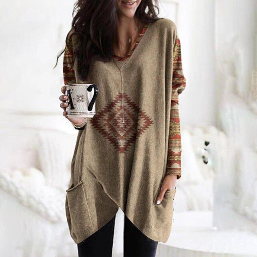 Ladies Retro Western Geometric Print Pocket T-Shirt