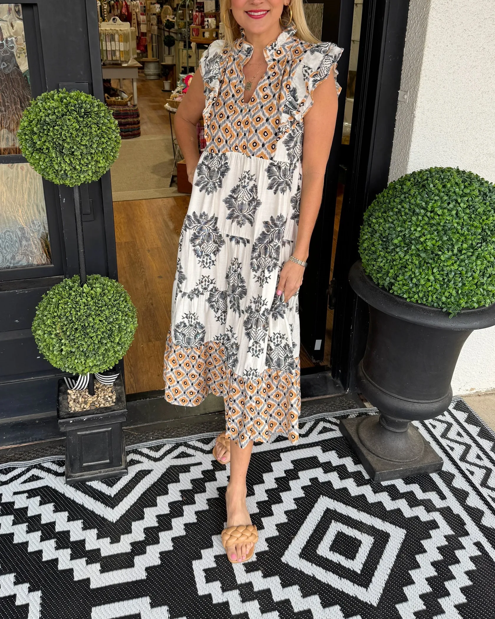 🔥🔥🔥🔥Women's Casual Printed Ruffle Sleeve Dress