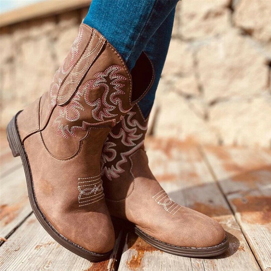 Embroidery Retro Boots