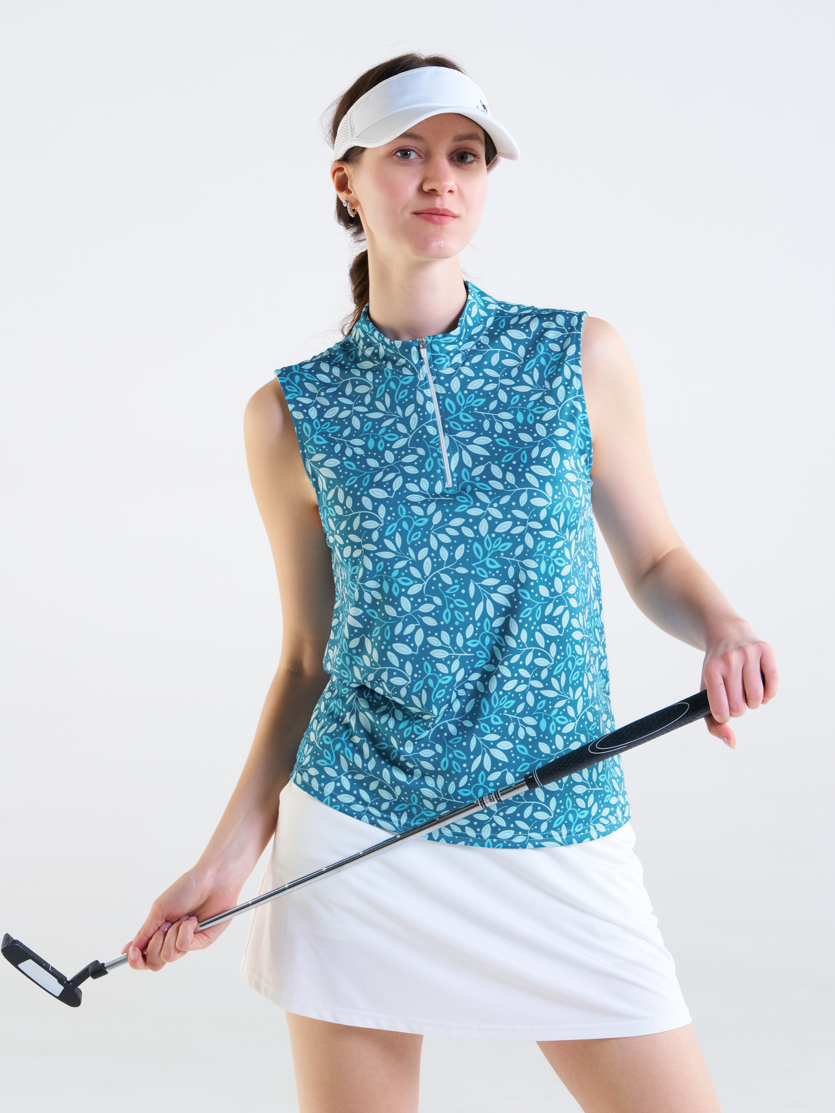Cherryswing Women's Teal Leaf Motif Sleeveless Golf Shirt