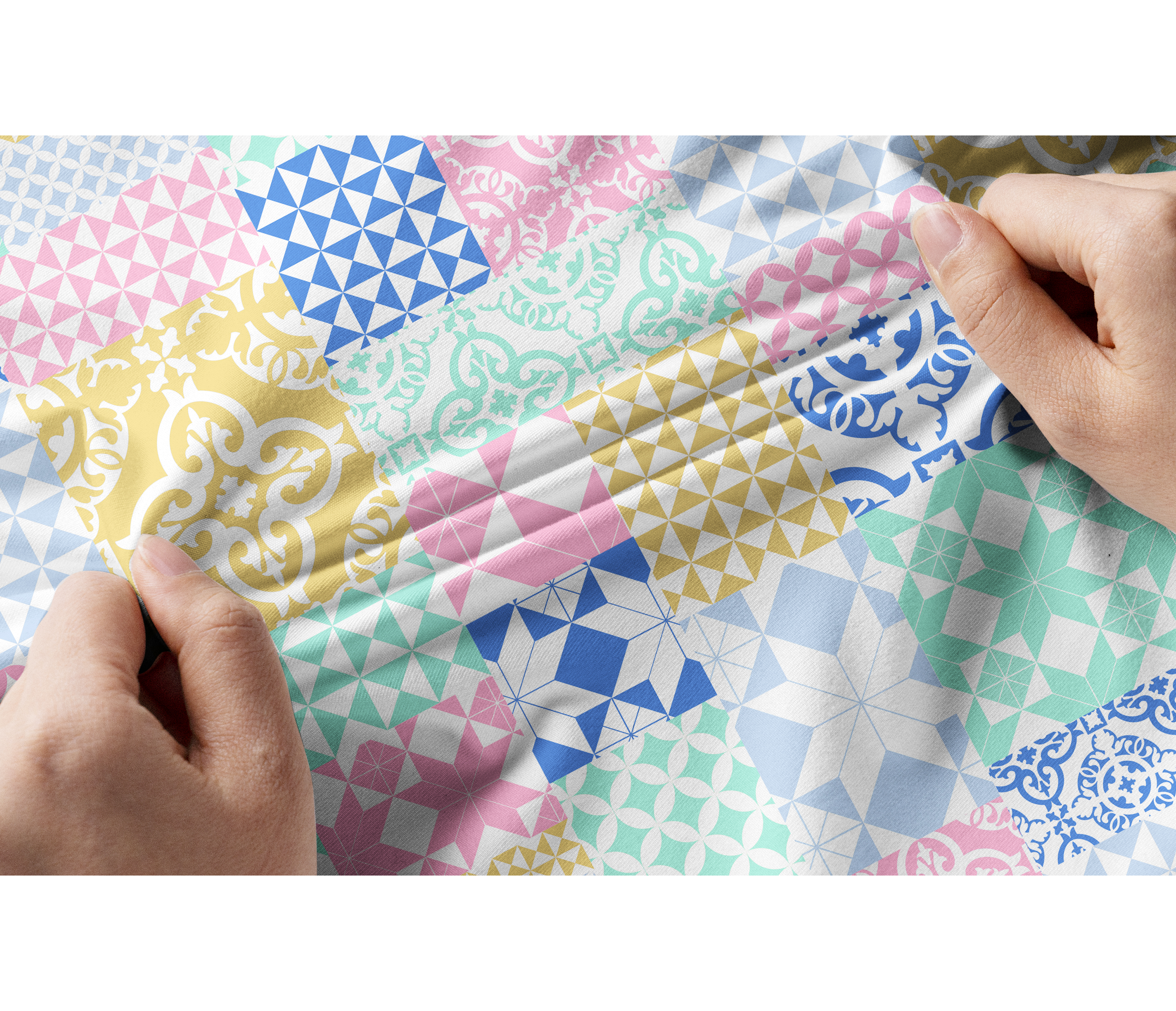 Cherryswing Women's Square and Diamond Patterns Sleeveless Golf Shirt