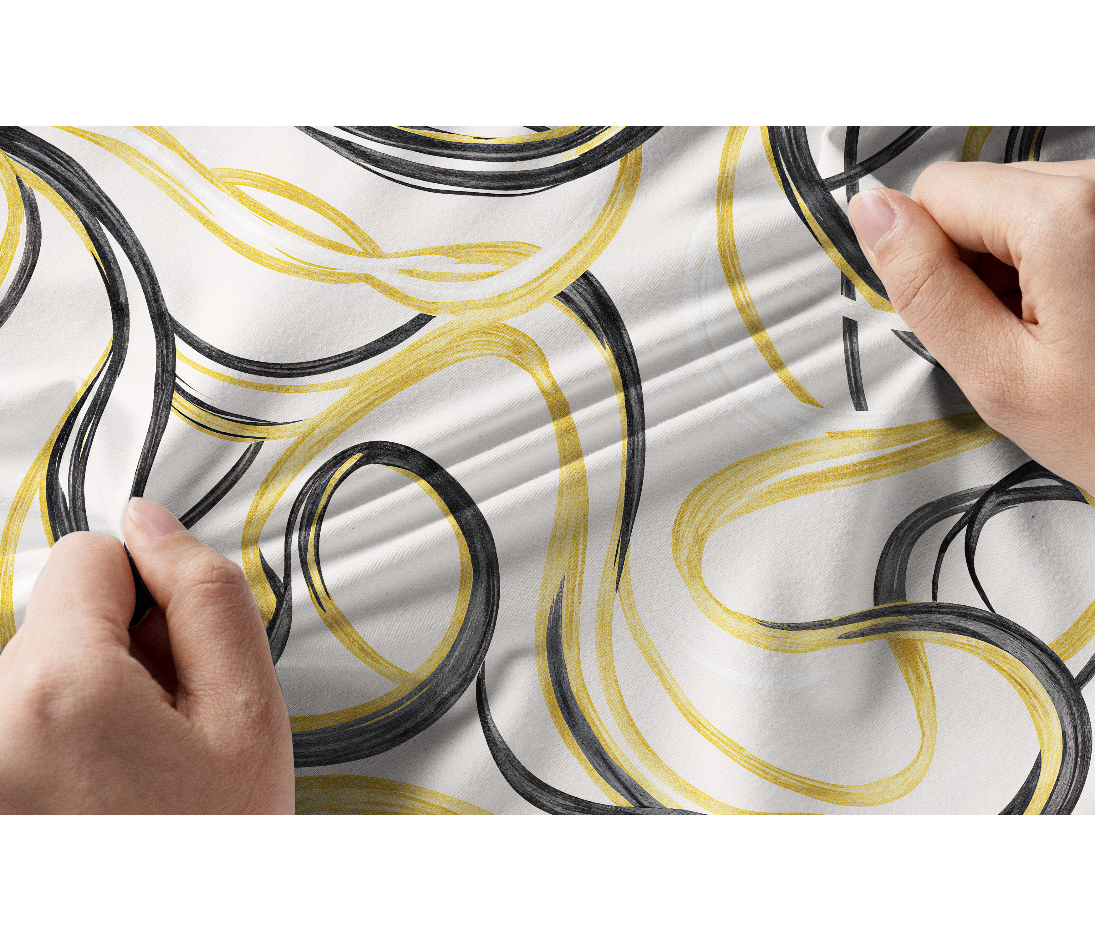 Cherryswing Women's Gold Swirl Line Short Sleeve Polos
