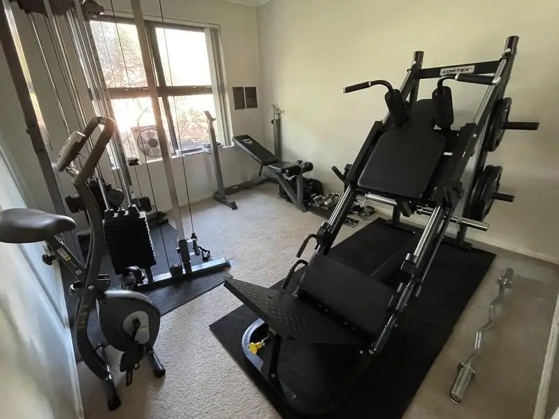 Home Gym 45 Degree Squat Machine Trainer Inverted Pedal Leg Strength Equipment with Power Feature  Leg Press Machine