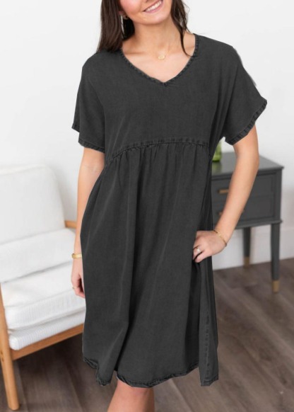 Women‘s Denim V-Neck Short Sleeve Dress