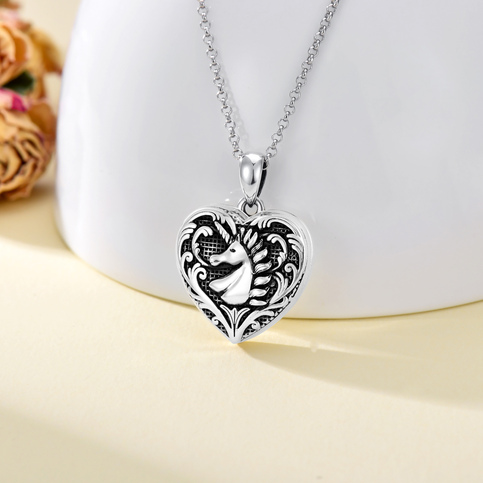 Personalized Heart Unicorn Custom Photo Locket Necklace in Sterling Silver-YAFEINI Personalized Jewelry