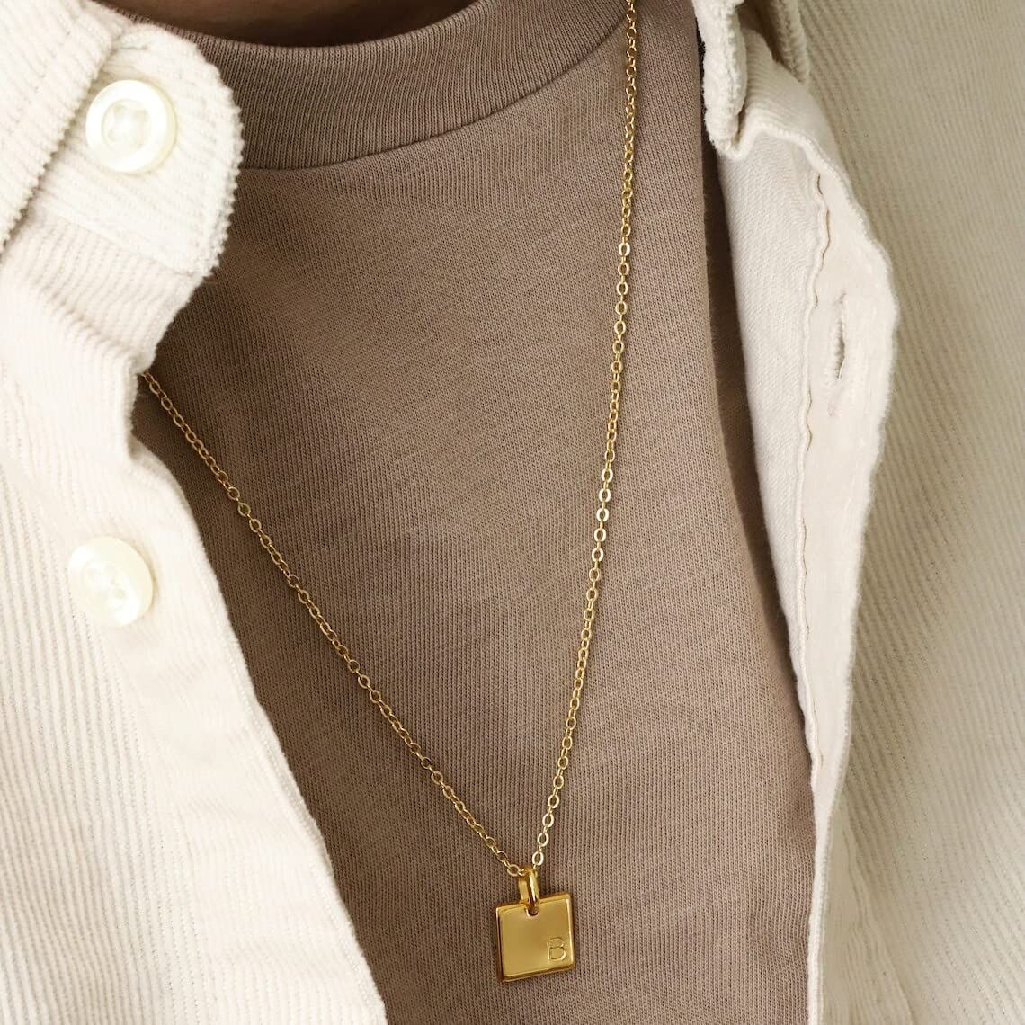 Chic Square Initial Necklace with Personalized Elegance in 14K Solid Gold-YAFEINI Personalized Jewelry