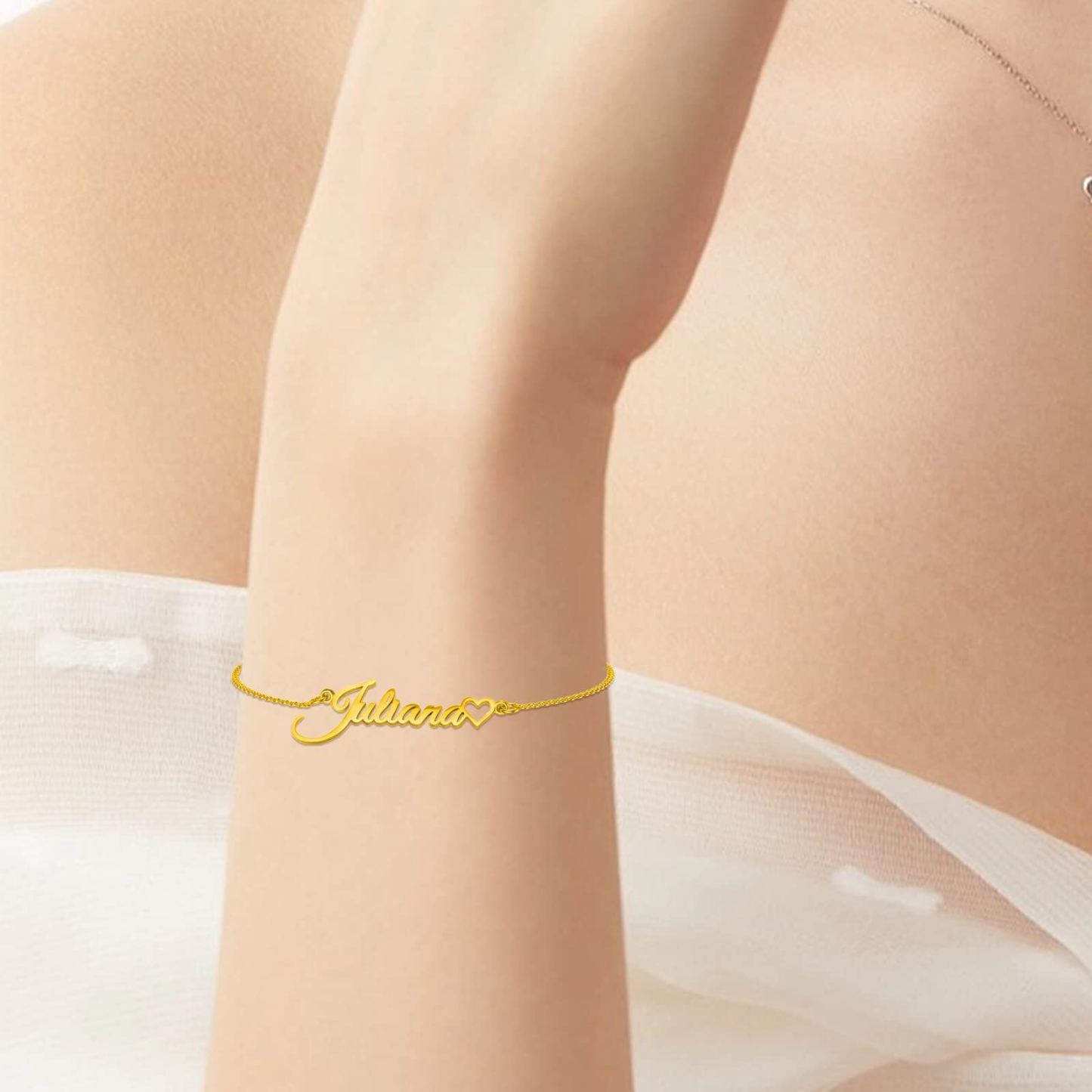 Heart-Accented Personalized Name Bracelet in 14K Solid Gold-YAFEINI Personalized Jewelry