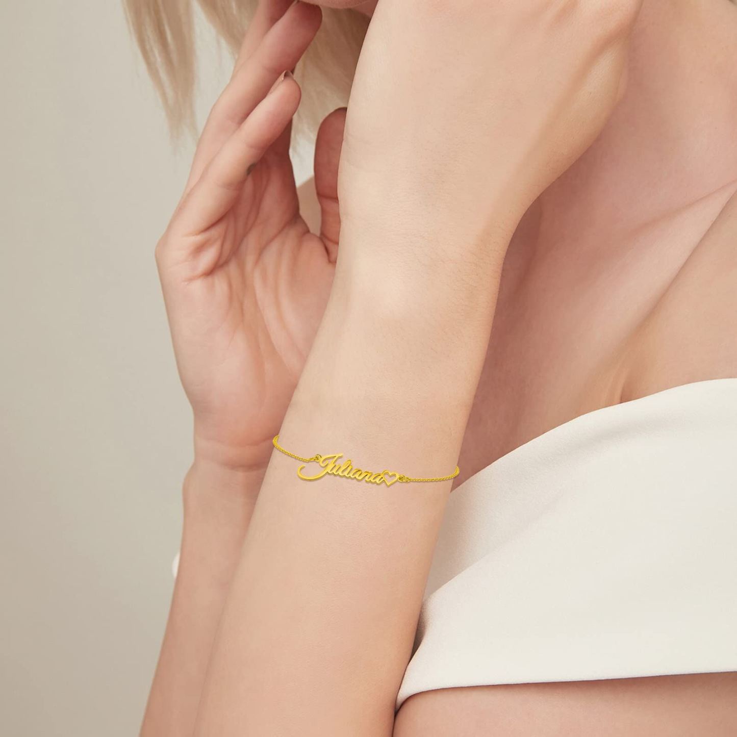 Heart-Accented Personalized Name Bracelet in Gold Vermeil-YAFEINI Personalized Jewelry